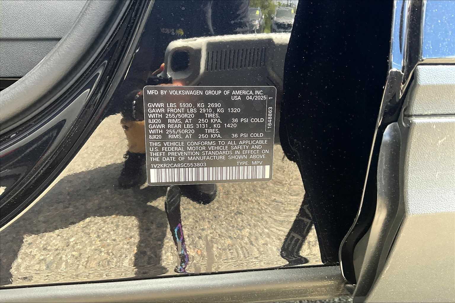 2025 Volkswagen Atlas 2.0T SE w/Technology - Photo 17