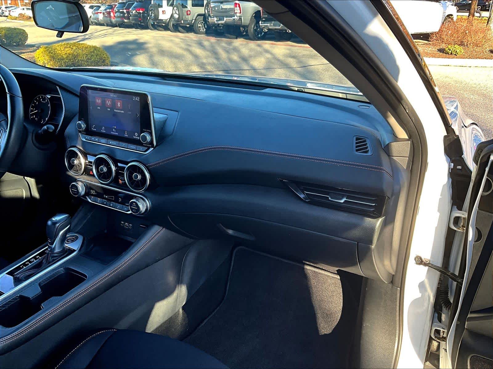 2022 Nissan Sentra SR - Photo 13