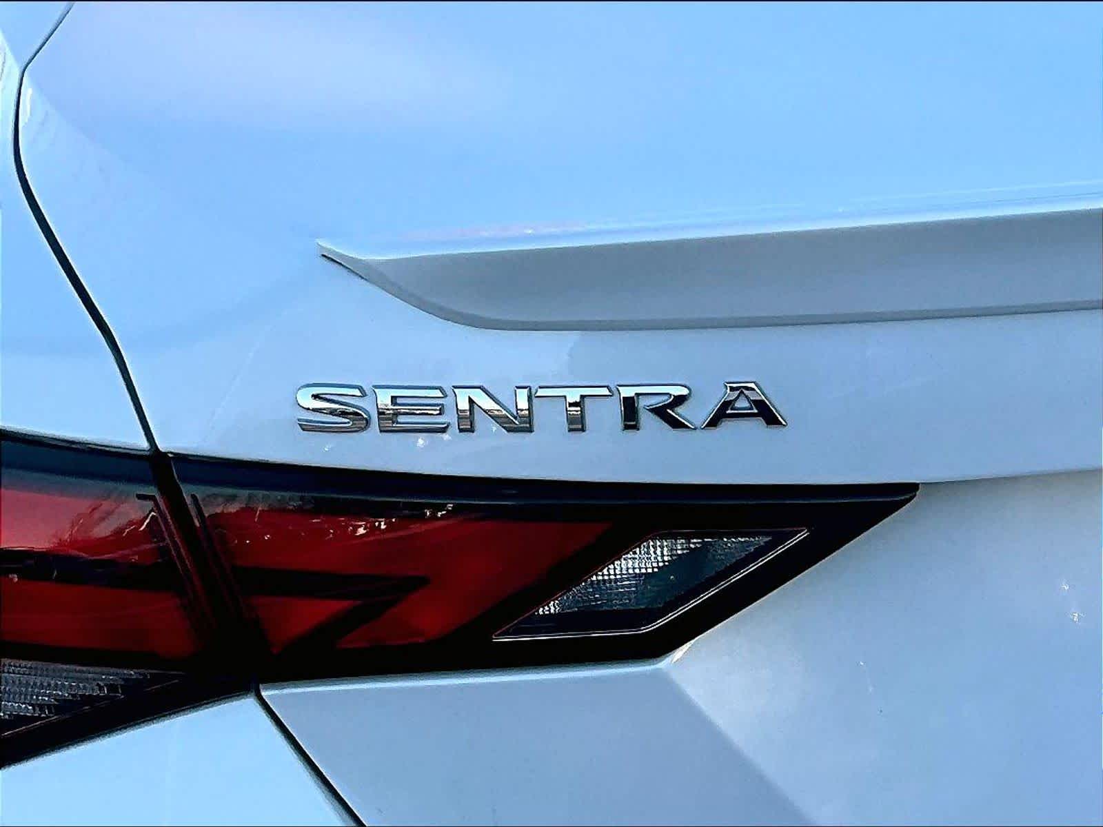 2022 Nissan Sentra SR - Photo 26
