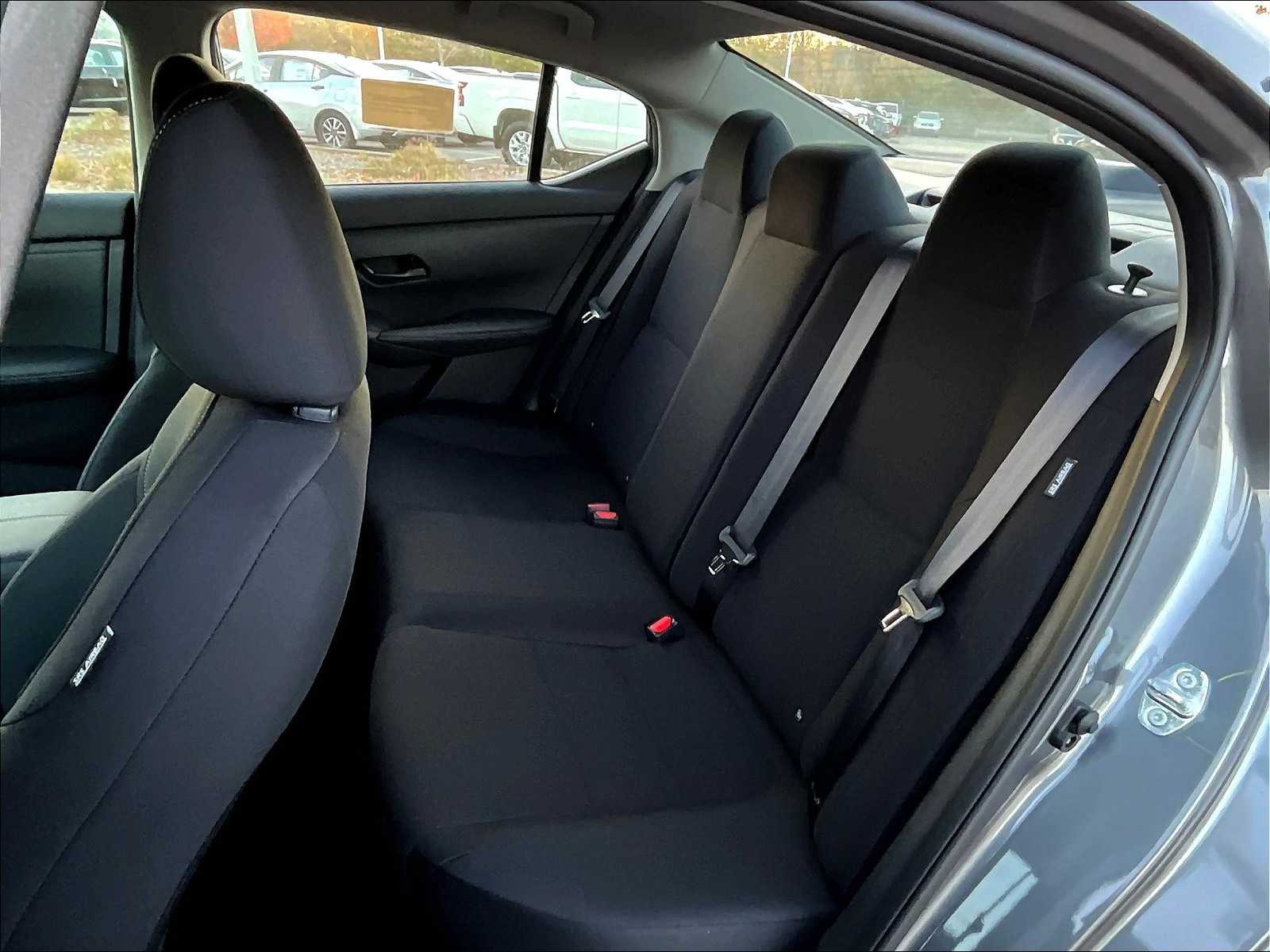 2025 Nissan Sentra S - Photo 15