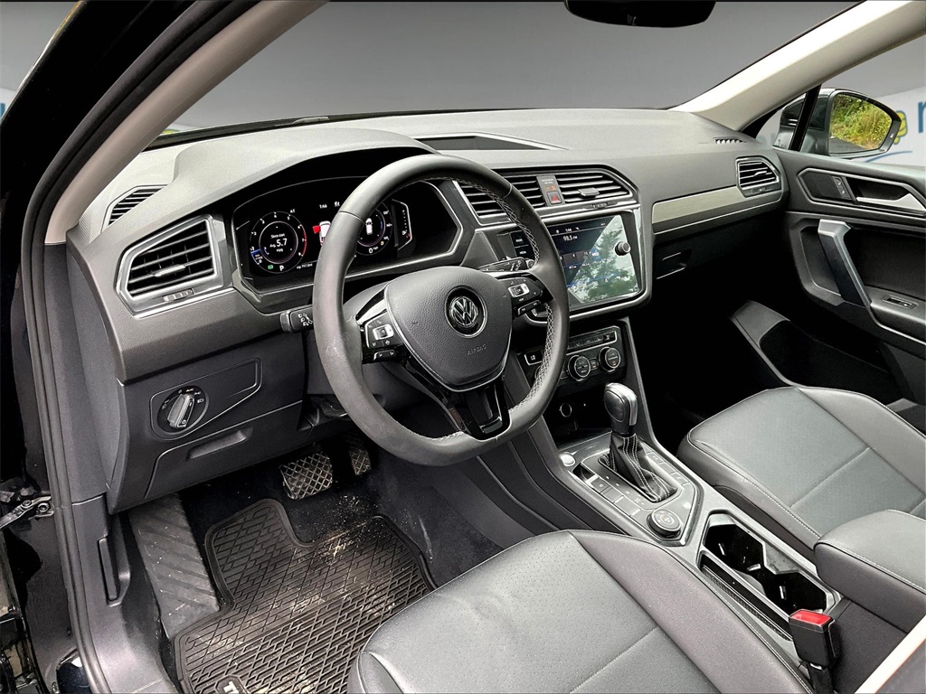 2021 Volkswagen Tiguan 2.0T SEL - Photo 12
