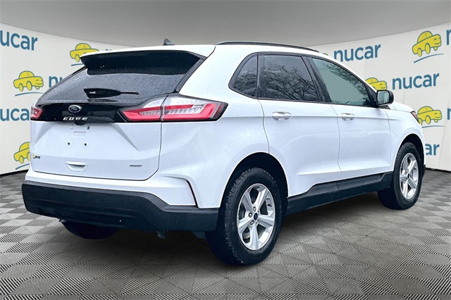 2022 Ford Edge SE - Photo 13