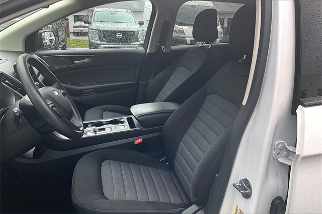 2022 Ford Edge SE - Photo 20