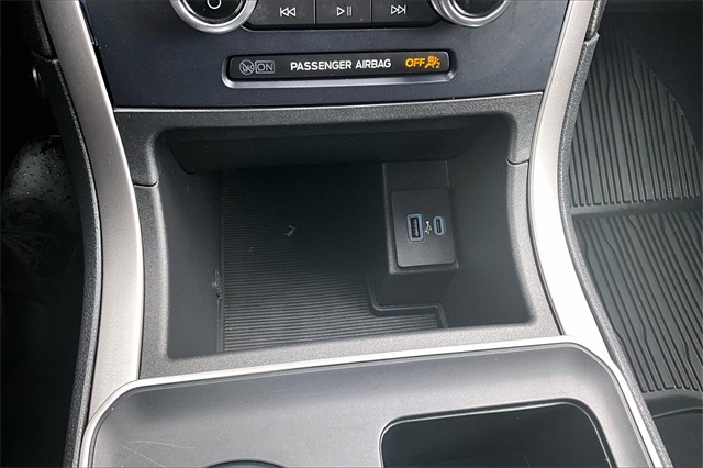 2022 Ford Edge SE - Photo 27