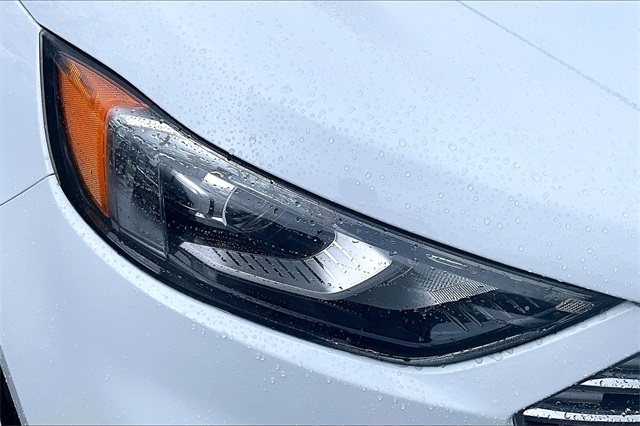 2022 Ford Edge SE - Photo 30