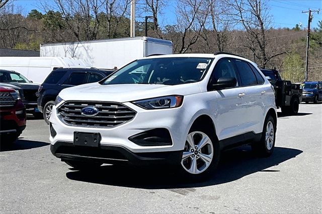 2022 Ford Edge SE - Photo 3
