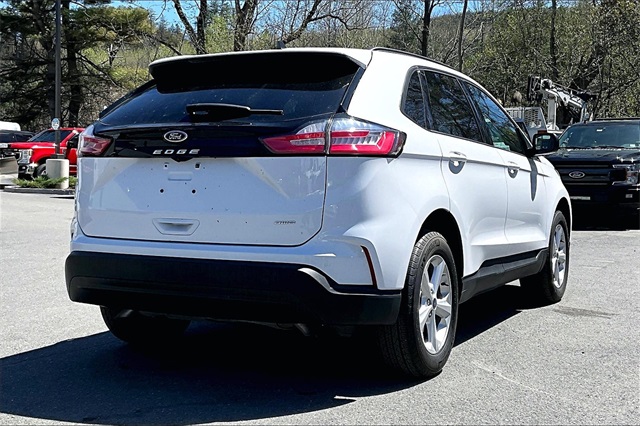 2022 Ford Edge SE - Photo 4