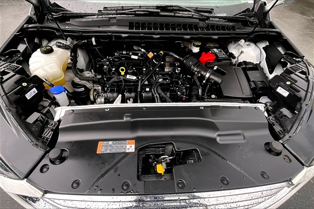 2022 Ford Edge SE - Photo 10