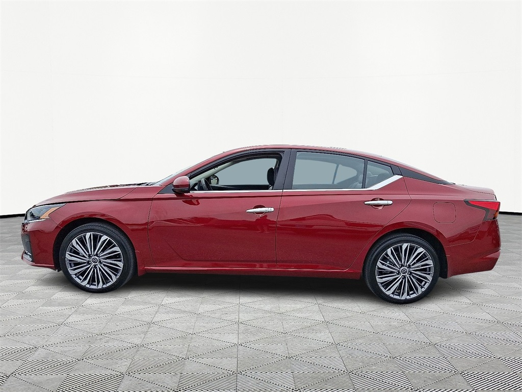 2024 Nissan Altima 2.5 SL - Photo 4