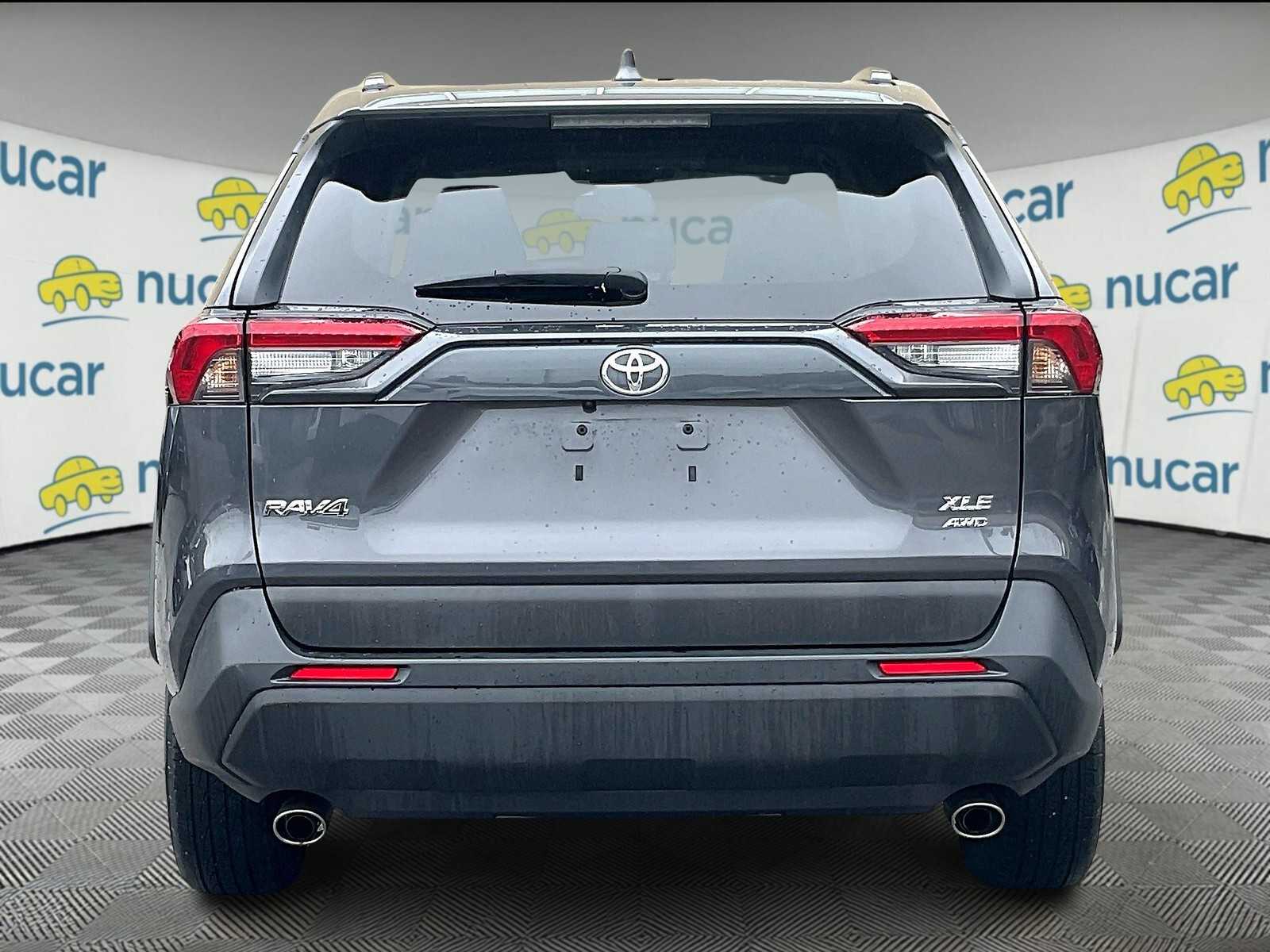 2024 Toyota RAV4 XLE - Photo 5