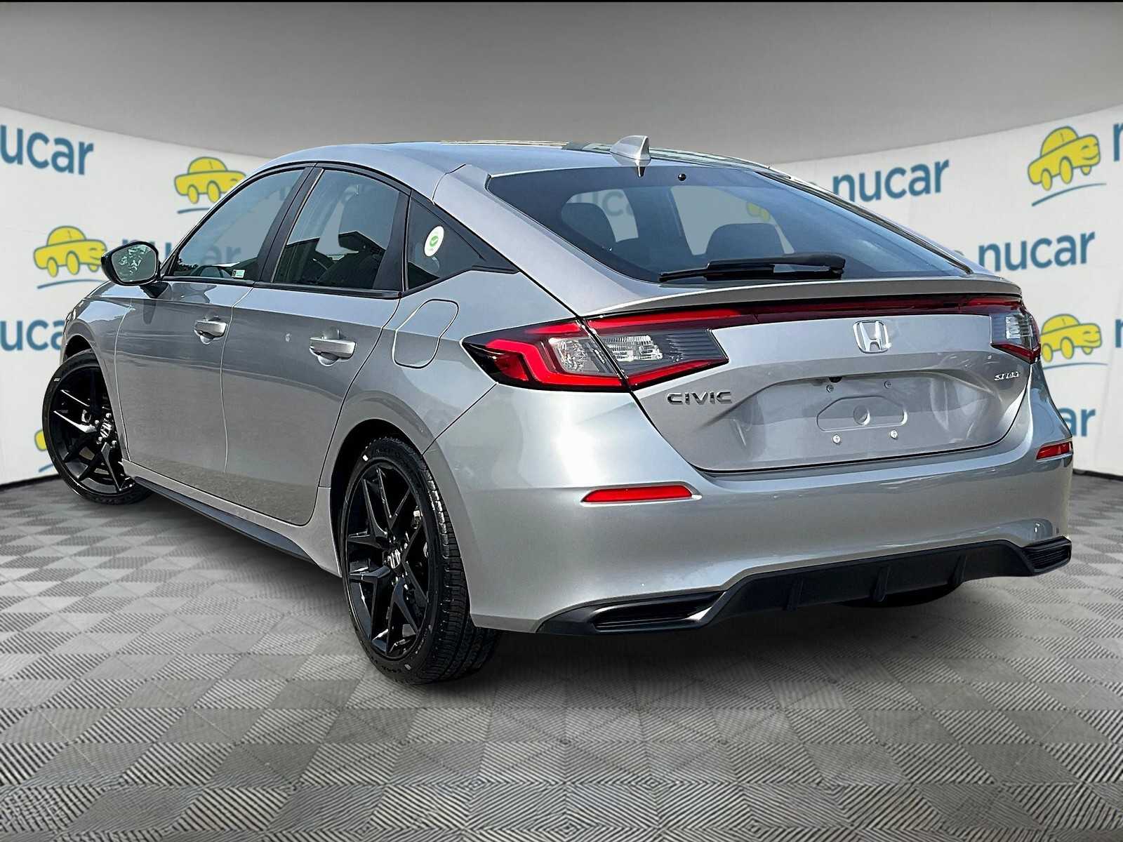2024 Honda Civic Hatchback Sport - Photo 4