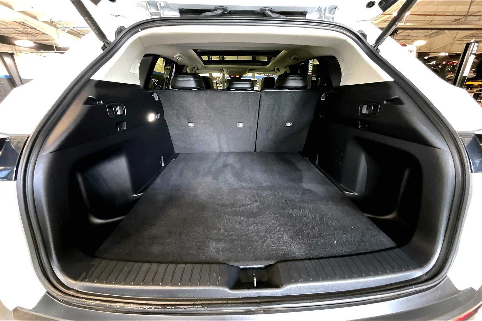 2023 Mazda CX-50 2.5 S Premium Plus Package - Photo 17