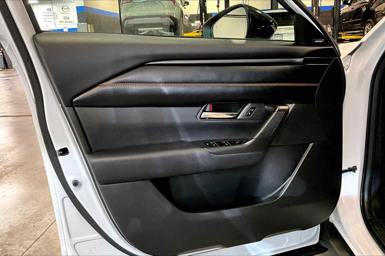2023 Mazda CX-50 2.5 S Premium Plus Package - Photo 9