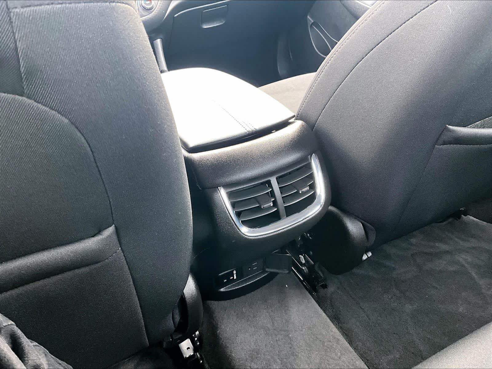 2016 Chevrolet Malibu LT - Photo 28