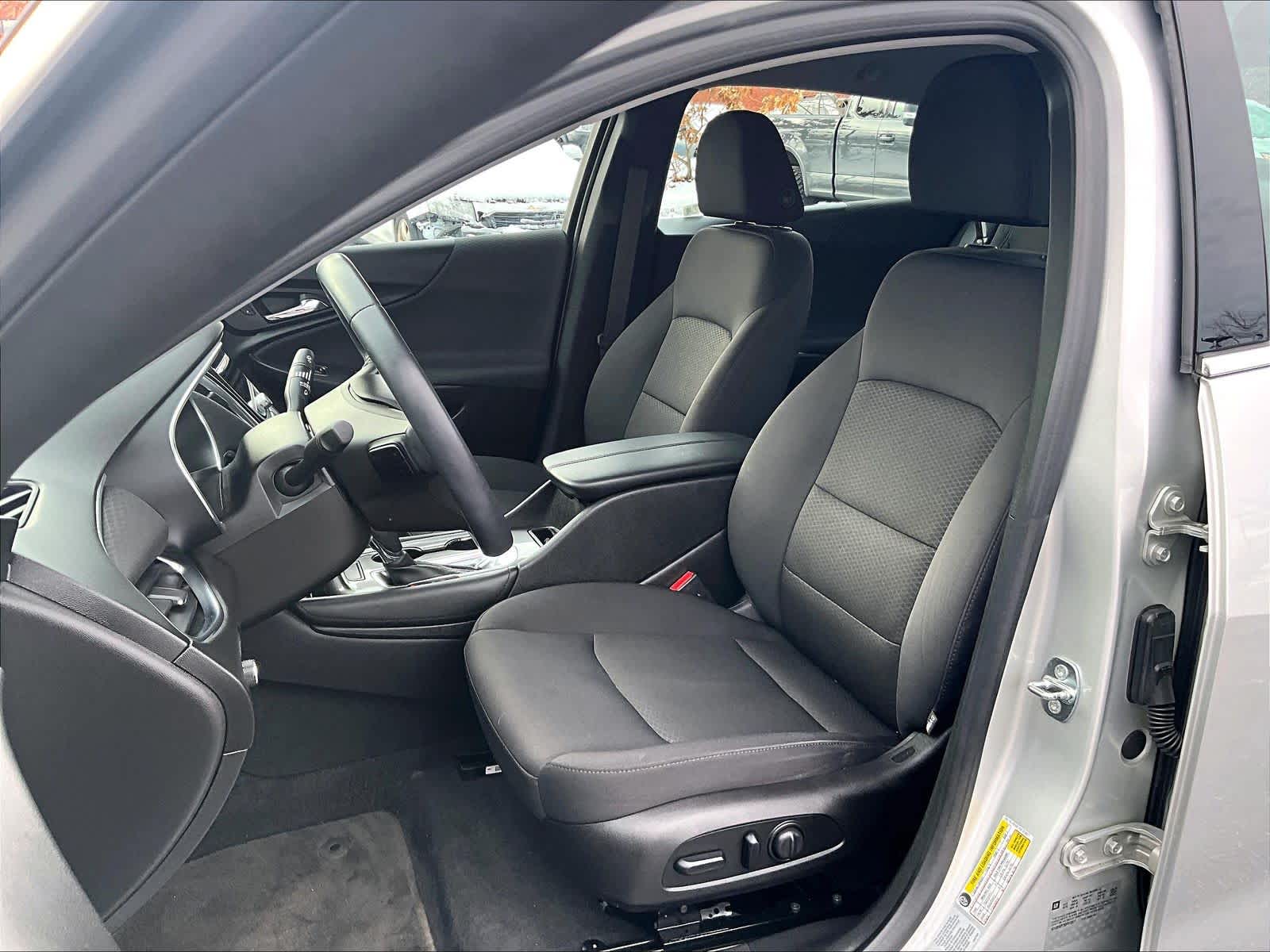 2016 Chevrolet Malibu LT - Photo 10