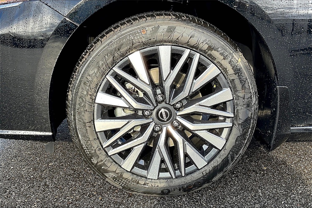 2025 Nissan Altima 2.5 SV - Photo 8