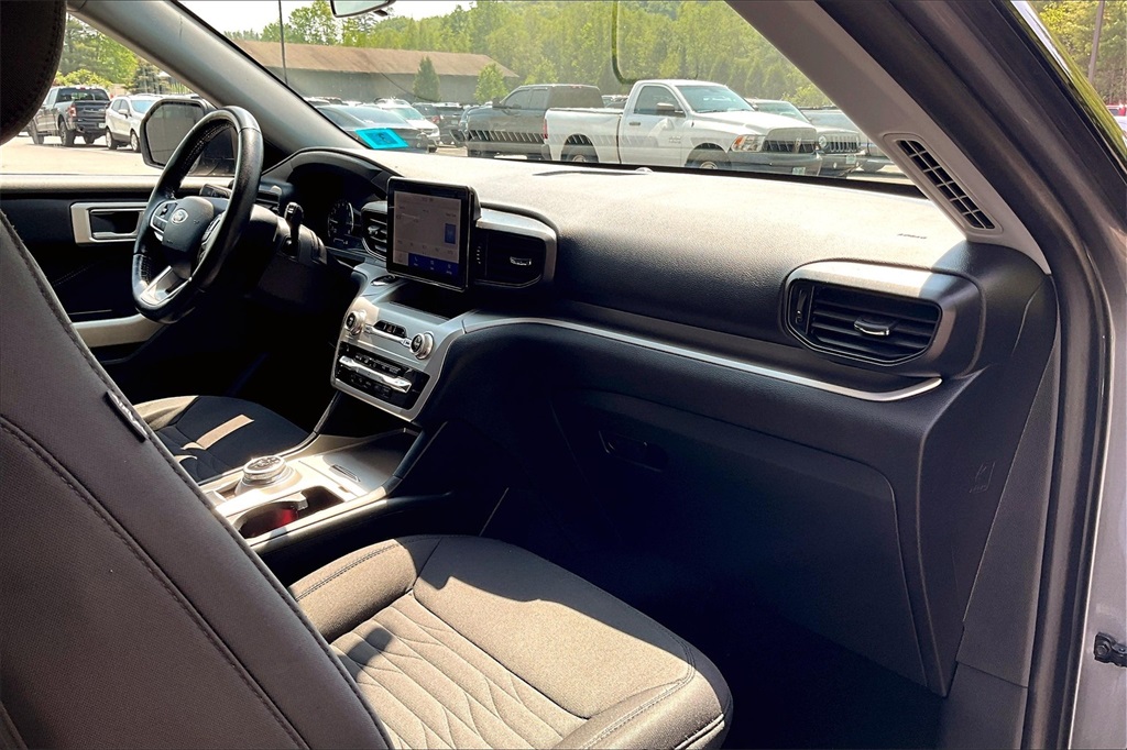 2021 Ford Explorer XLT - Photo 14