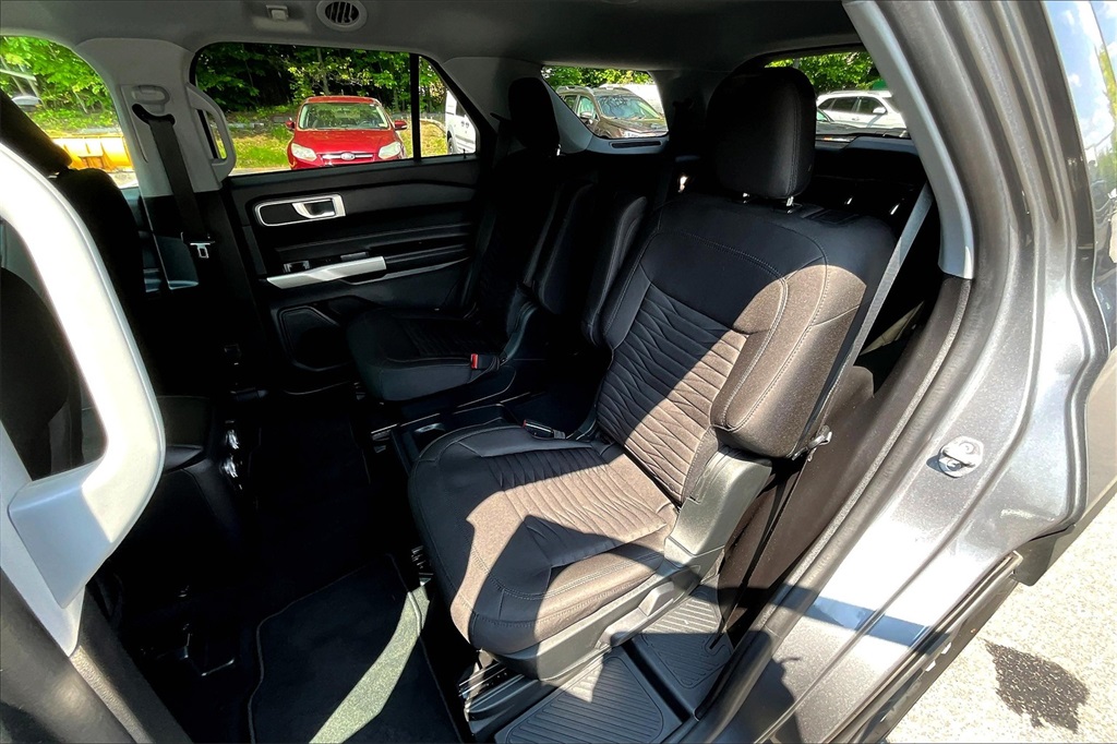 2021 Ford Explorer XLT - Photo 15