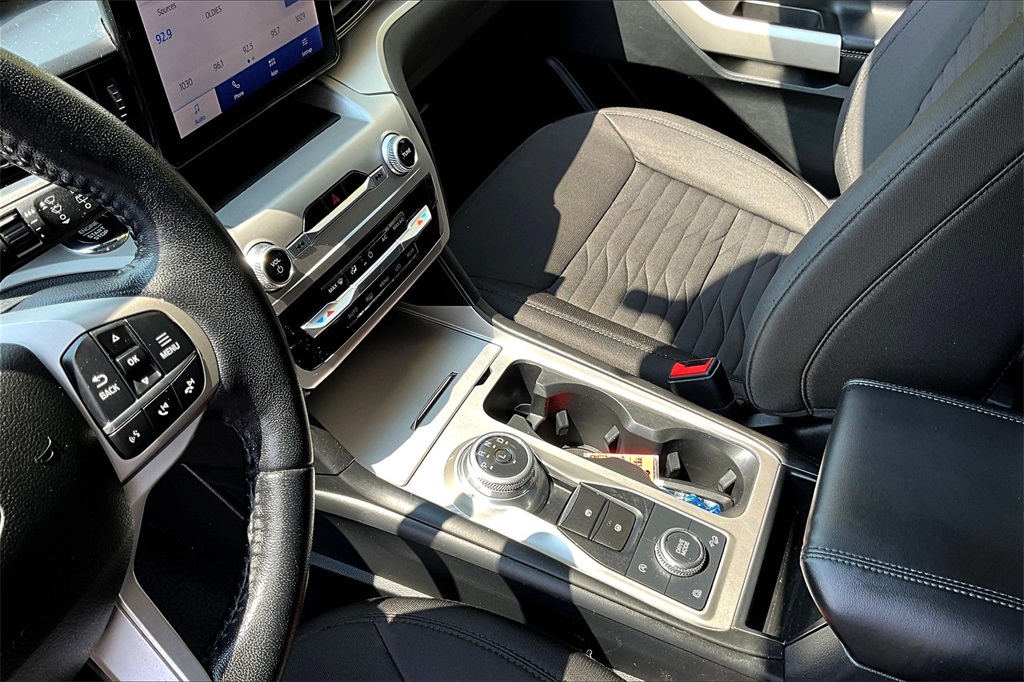 2021 Ford Explorer XLT - Photo 21