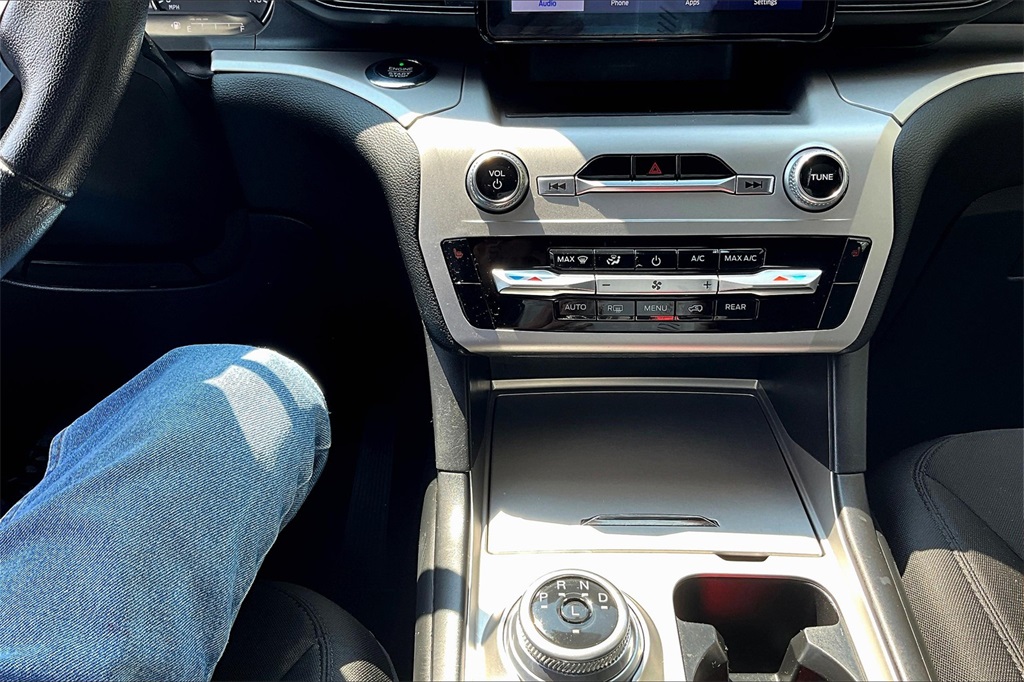2021 Ford Explorer XLT - Photo 26