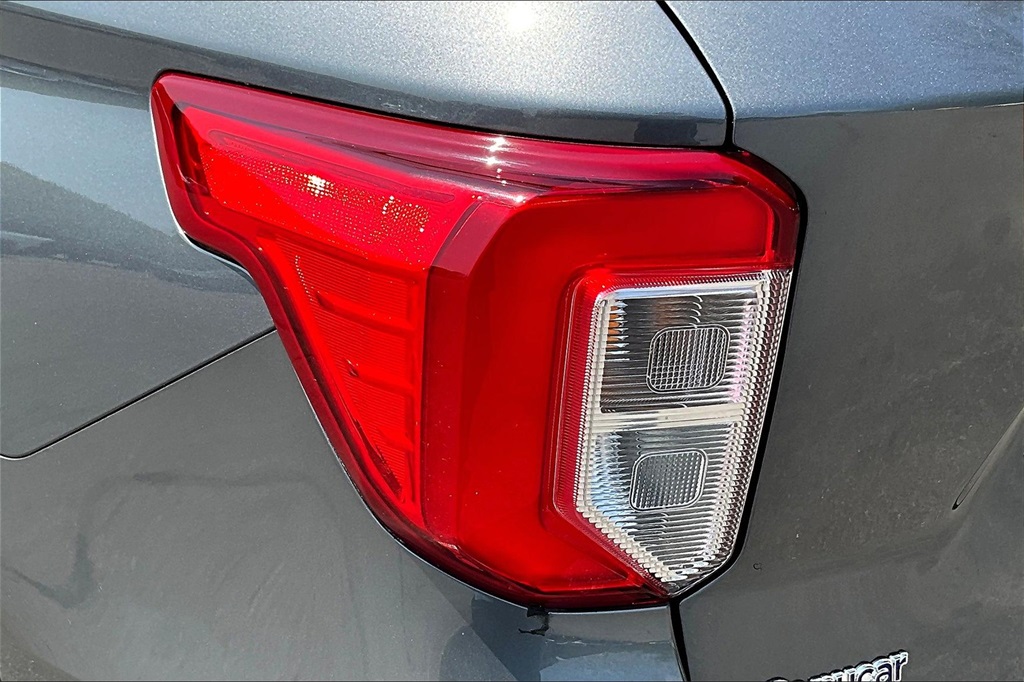 2021 Ford Explorer XLT - Photo 33