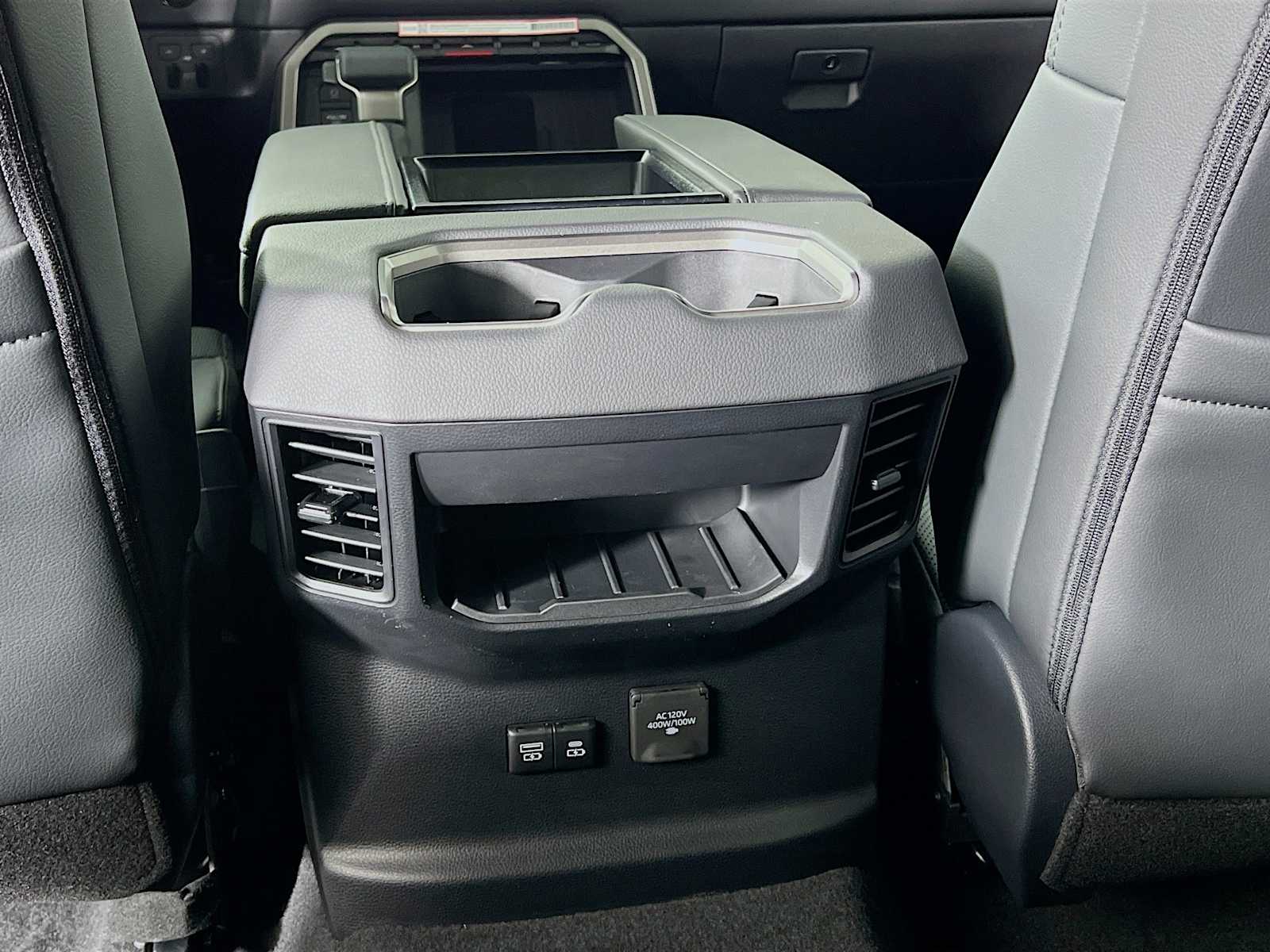 2025 Toyota Tundra Limited Hybrid - Photo 14