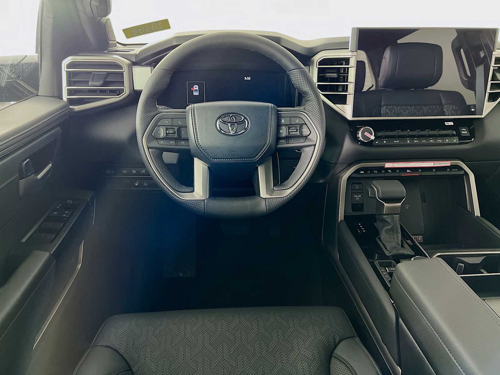 2025 Toyota Tundra Limited Hybrid - Photo 15