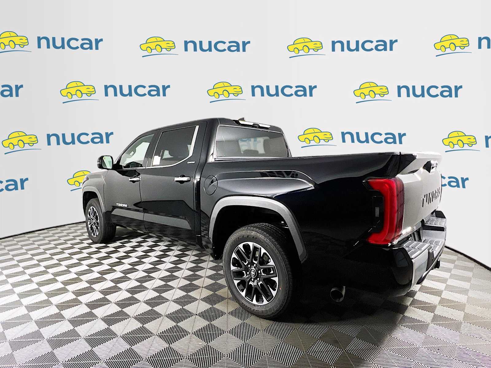 2025 Toyota Tundra Limited Hybrid - Photo 4
