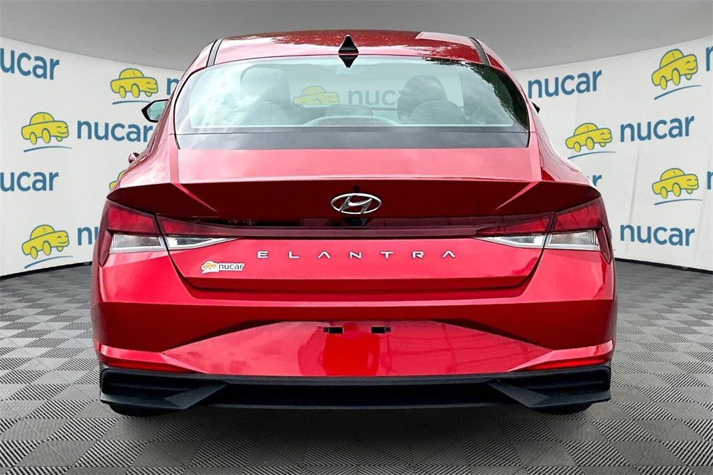 2022 Hyundai Elantra SEL - Photo 5