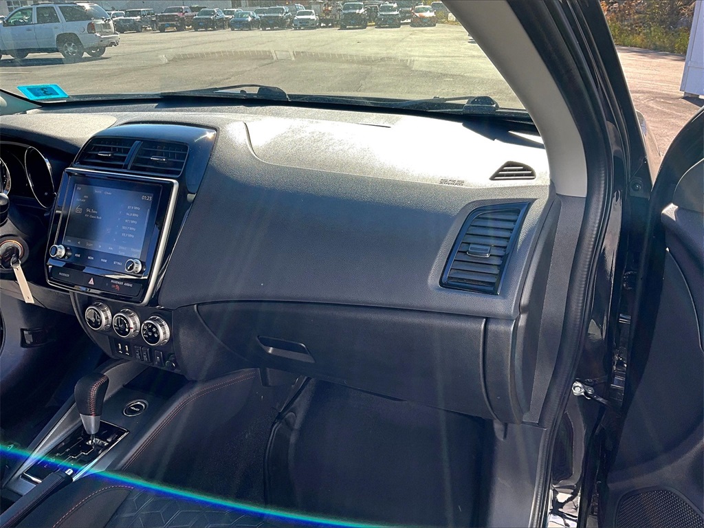 2022 Mitsubishi Outlander Sport 2.0 ES - Photo 13