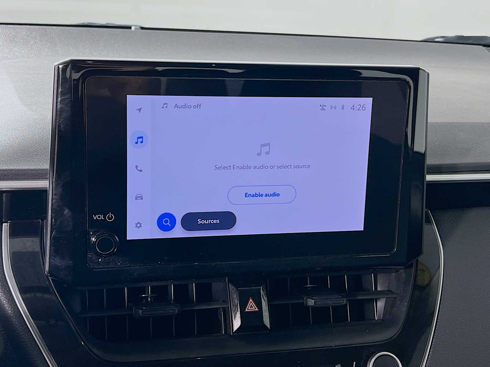 2024 Toyota Corolla LE - Photo 14