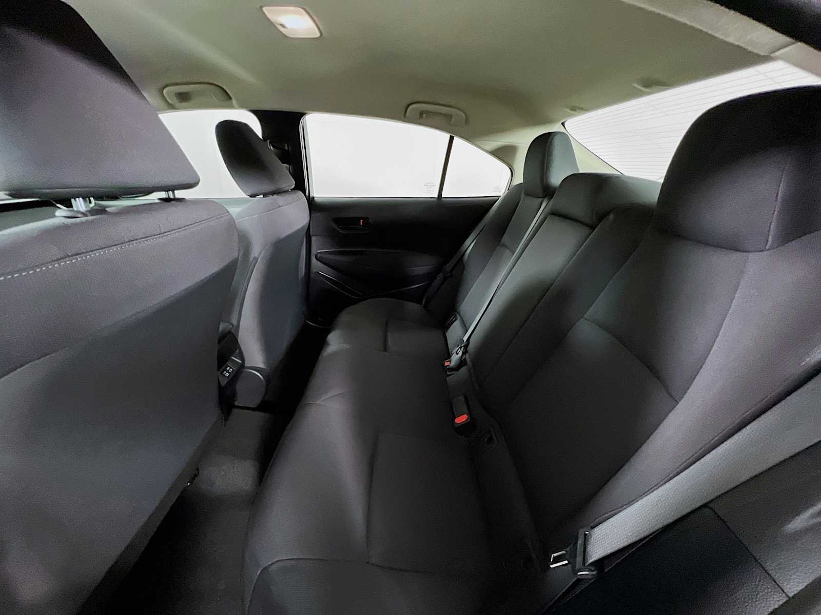 2024 Toyota Corolla LE - Photo 23