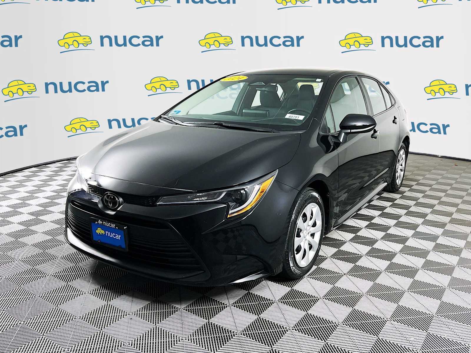 2024 Toyota Corolla LE - Photo 3