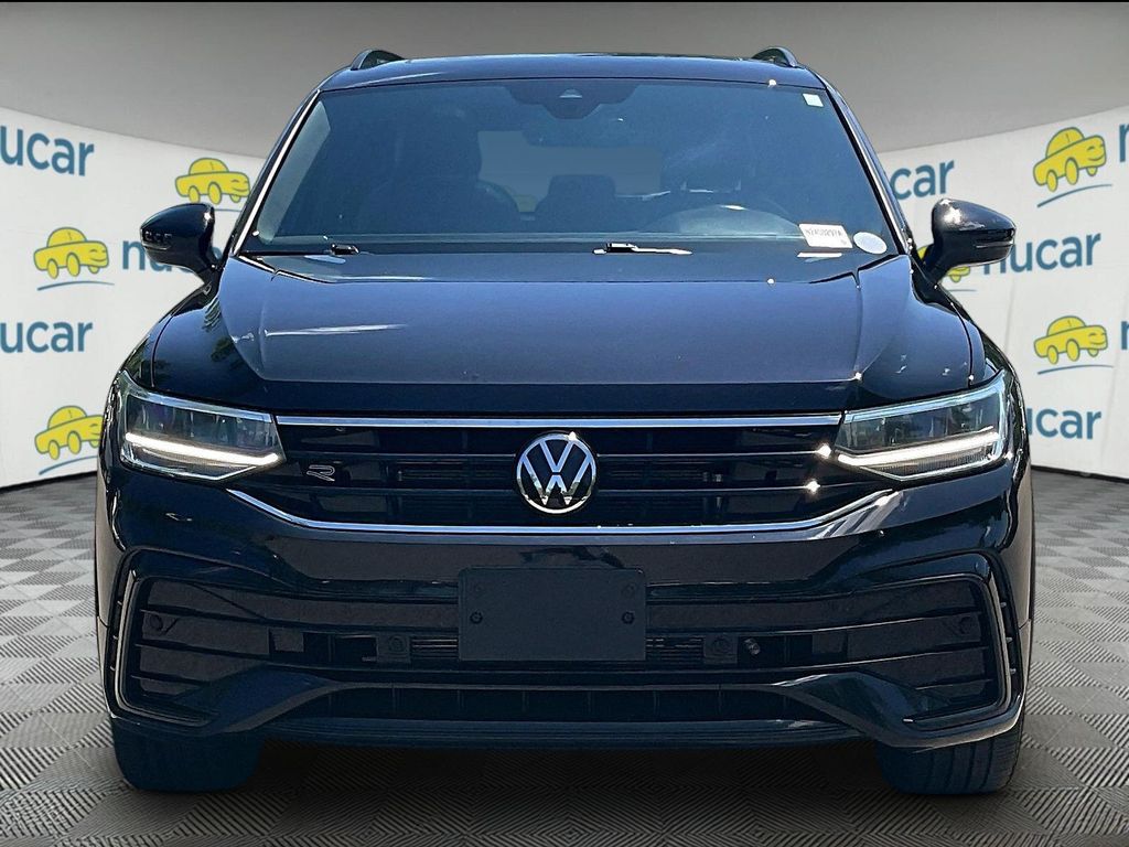 2024 Volkswagen Tiguan 2.0T SE R-Line Black