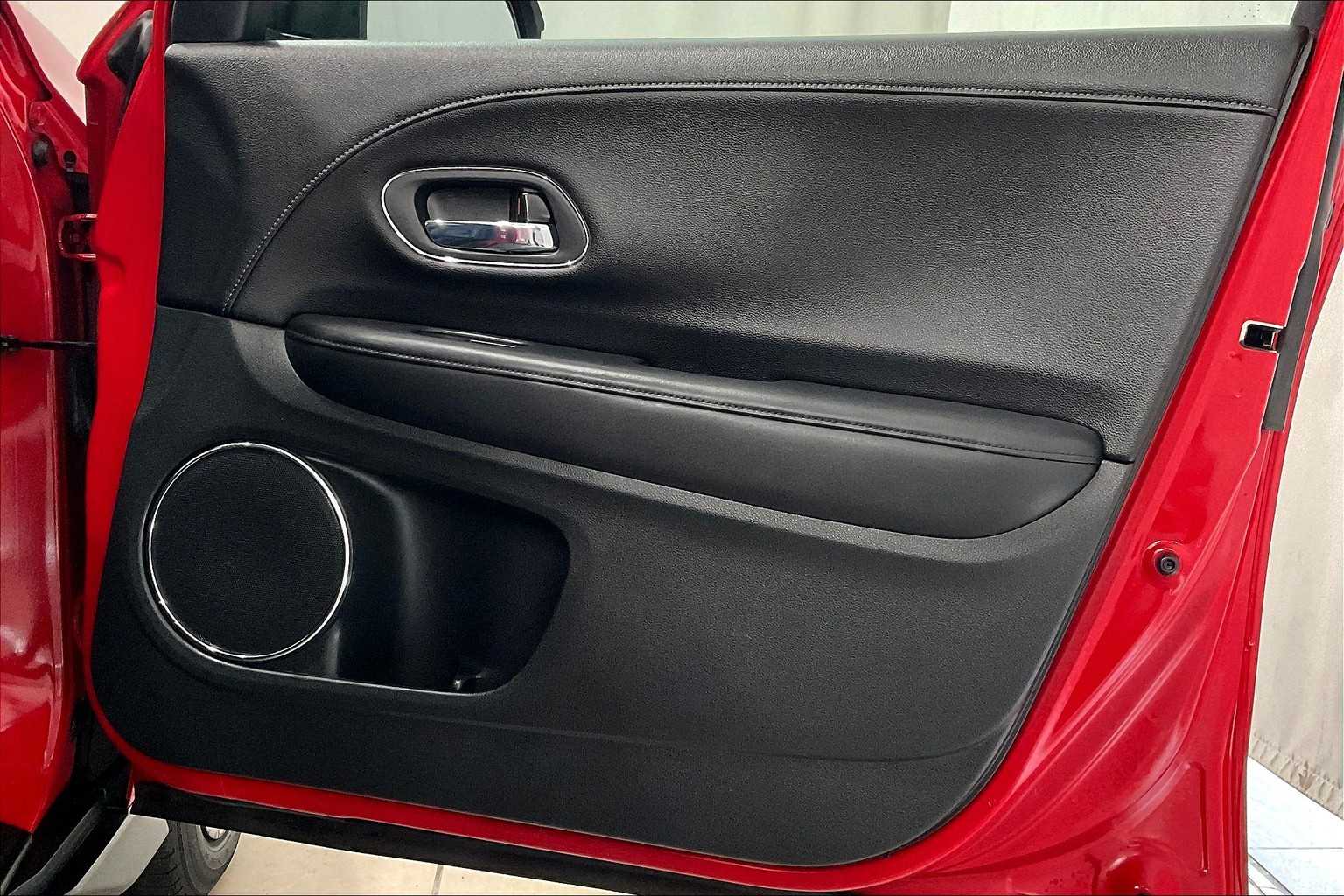 2016 Honda HR-V EX-L w/Navi - Photo 12