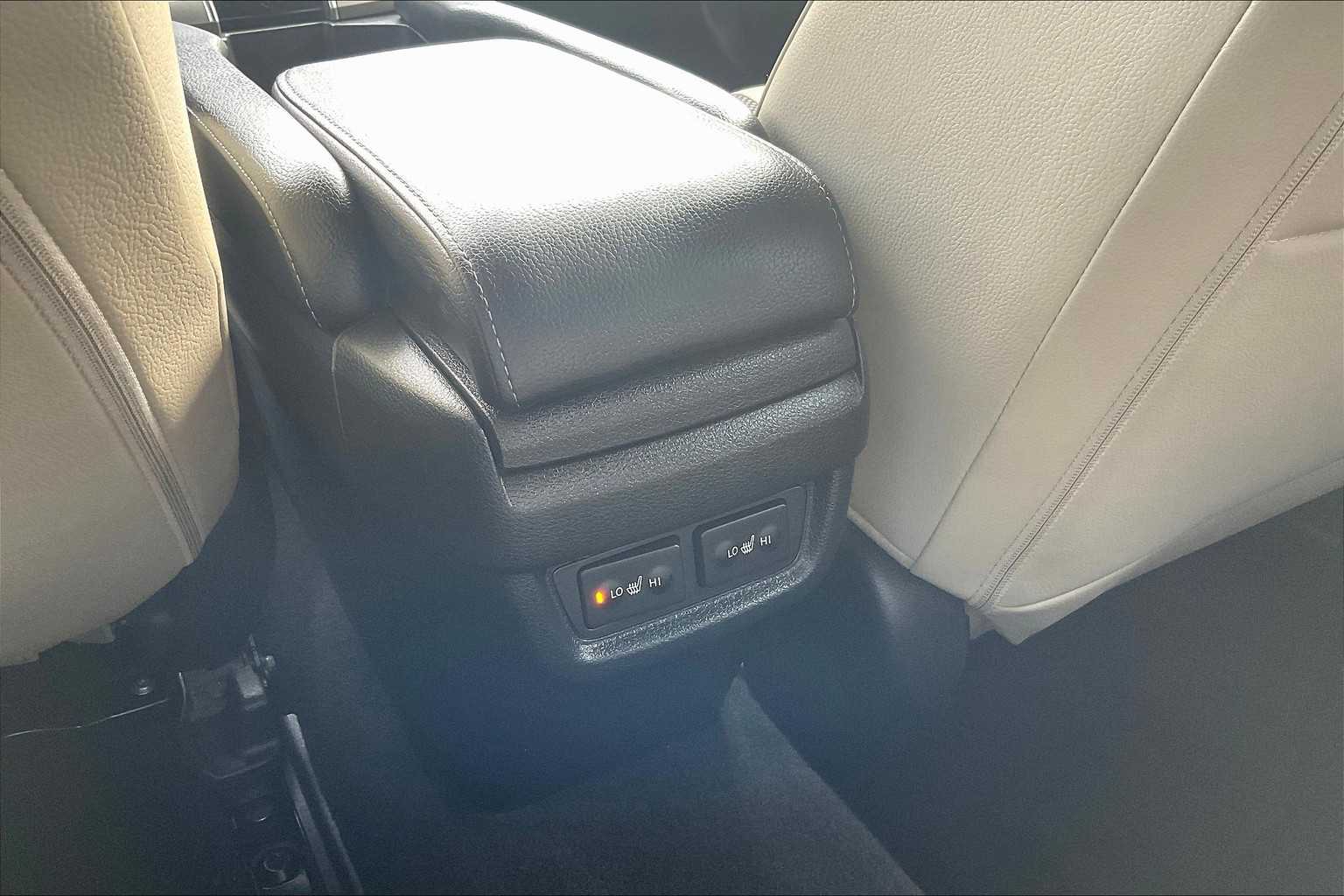 2020 Honda Civic Hatchback Sport Touring - Photo 28
