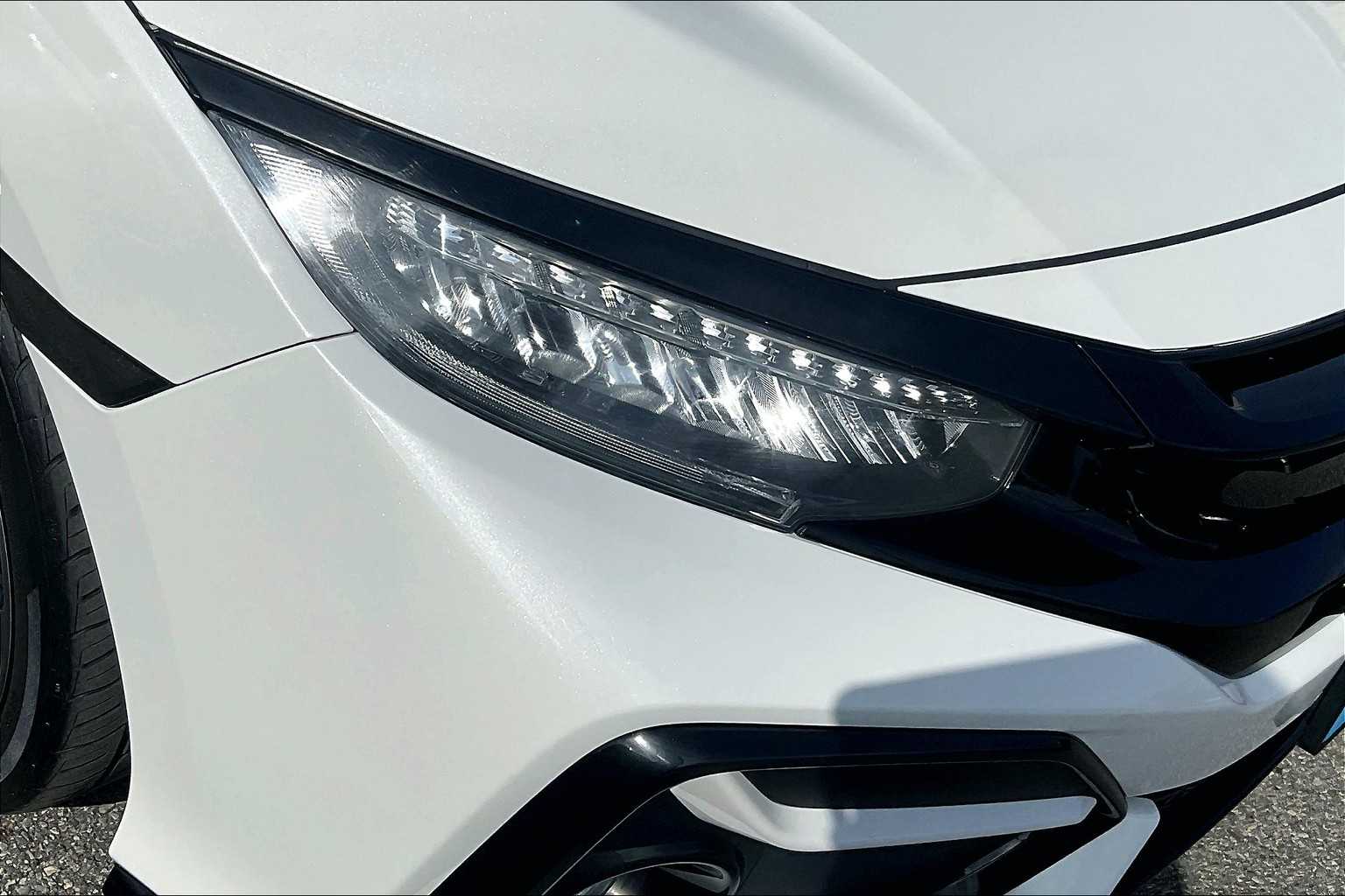 2020 Honda Civic Hatchback Sport Touring - Photo 33