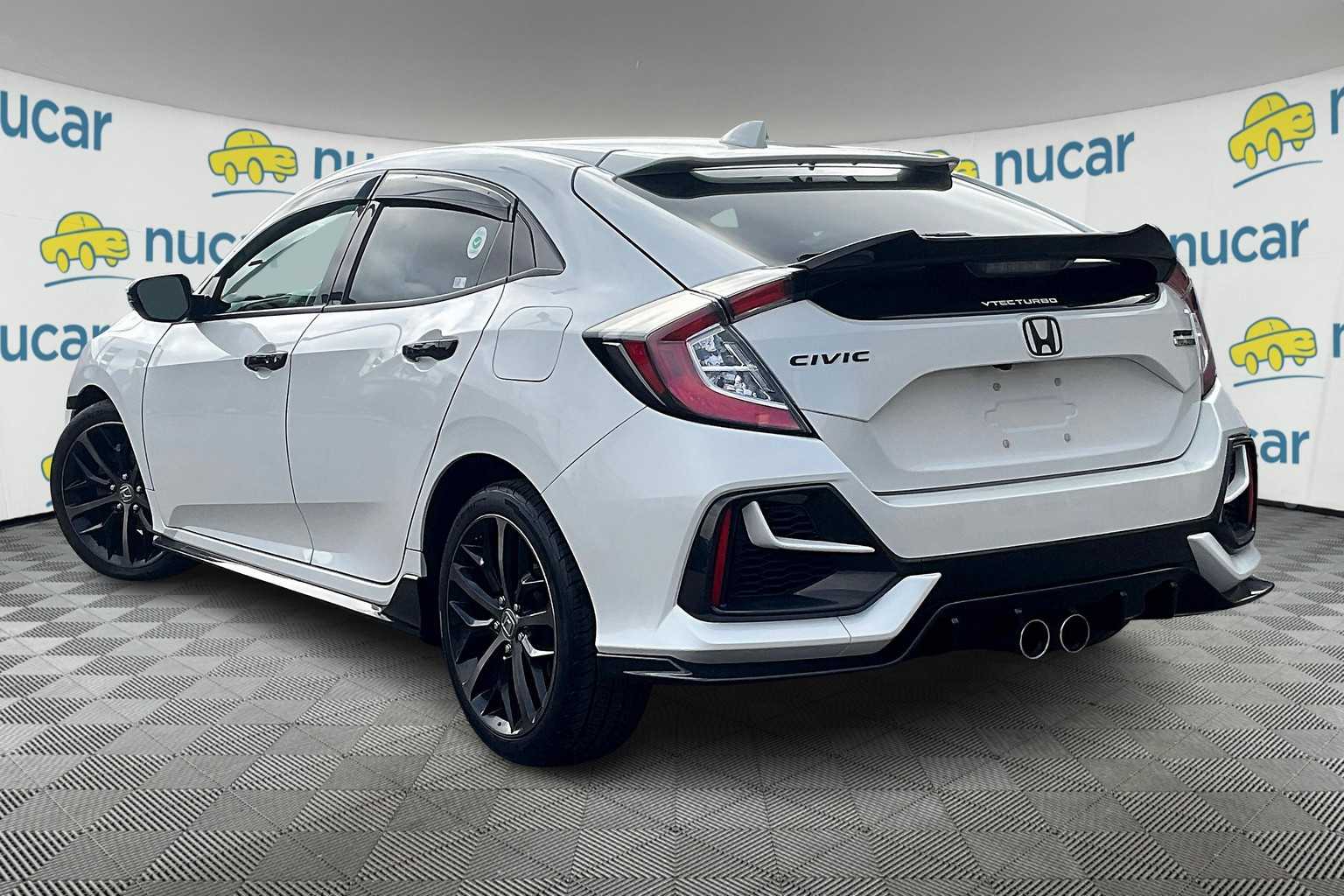 2020 Honda Civic Hatchback Sport Touring - Photo 4