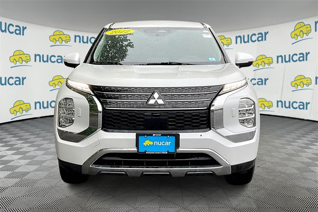 2022 Mitsubishi Outlander ES - Photo 2