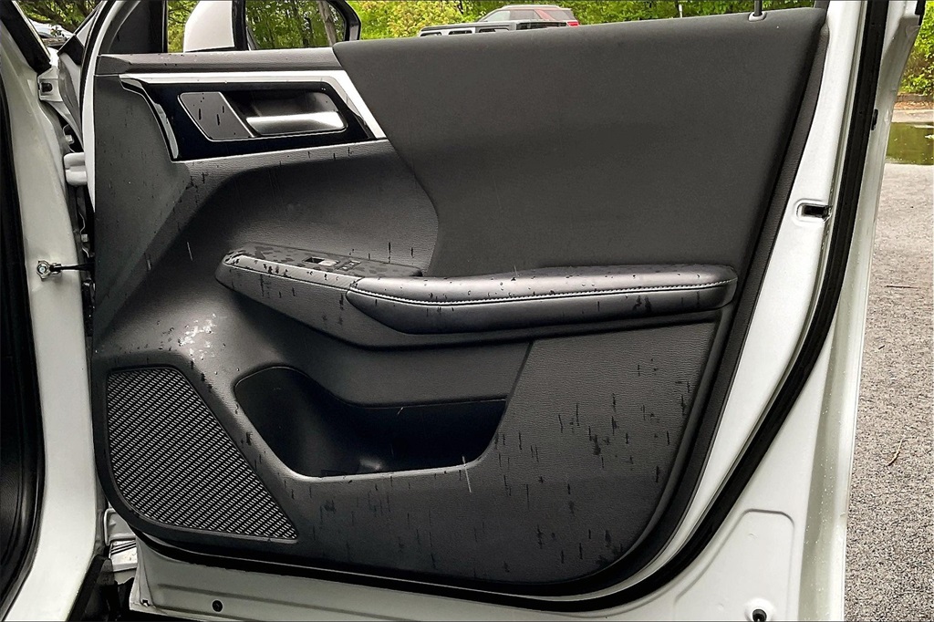 2022 Mitsubishi Outlander ES - Photo 27