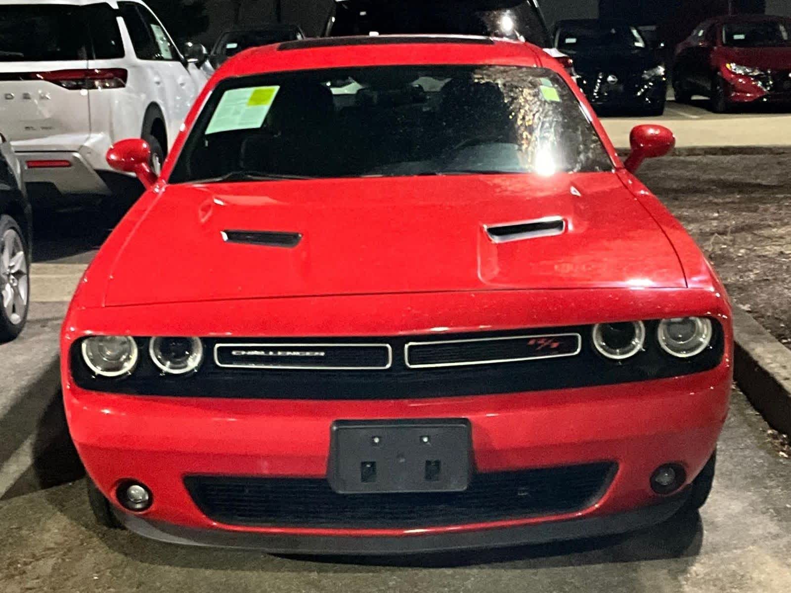 2015 Dodge Challenger R/T - Photo 2
