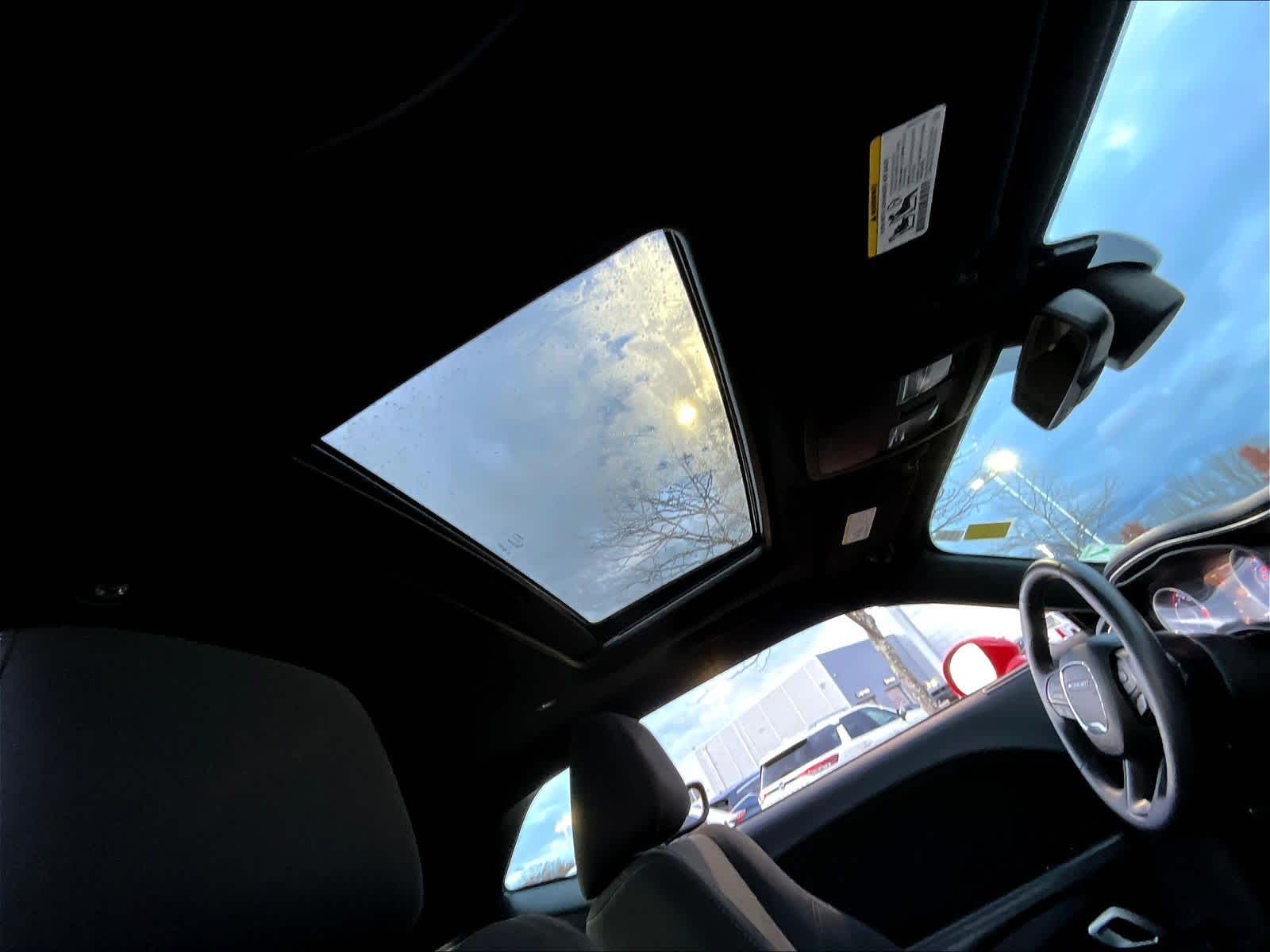 2015 Dodge Challenger R/T - Photo 22