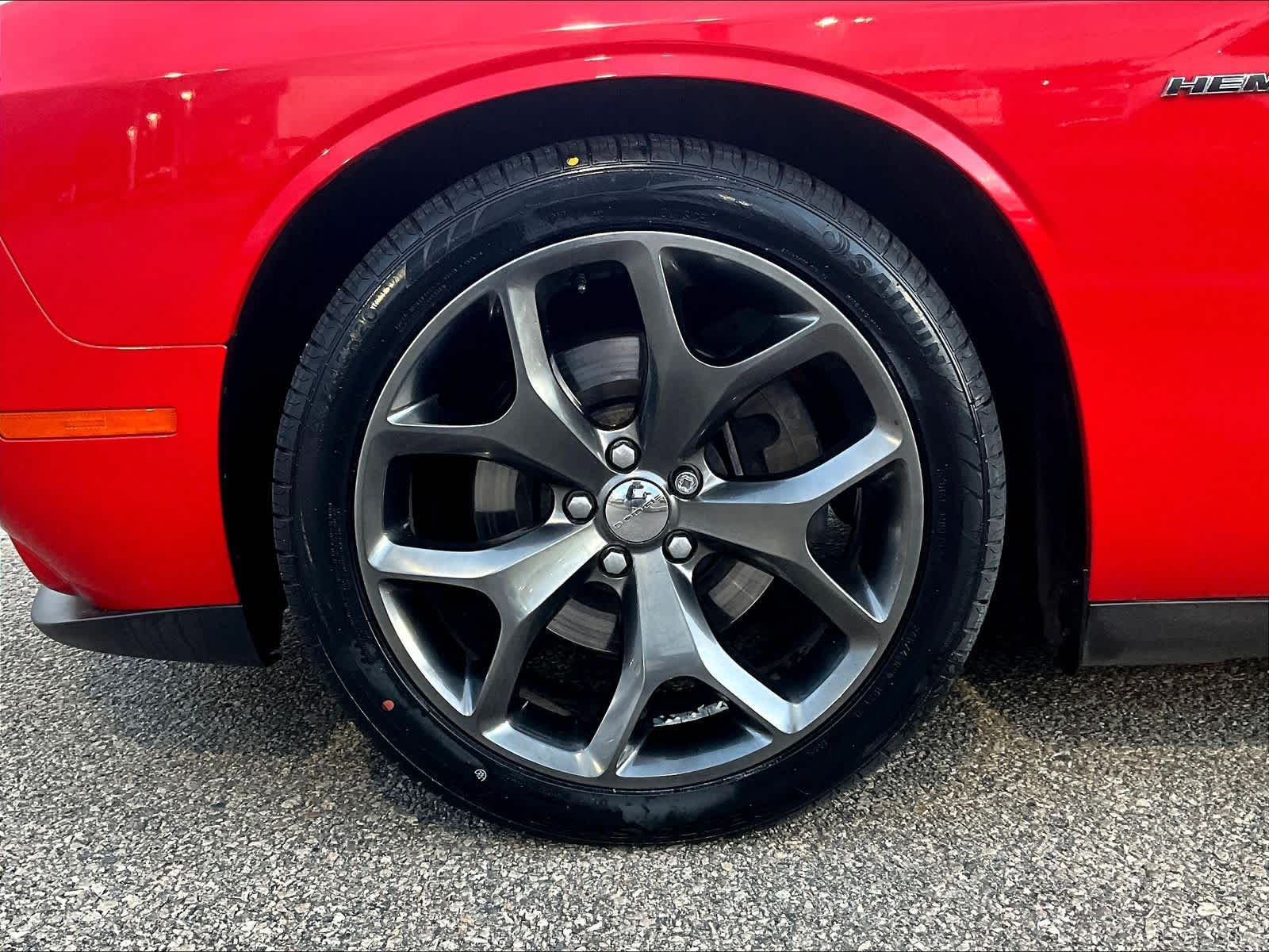 2015 Dodge Challenger R/T - Photo 7