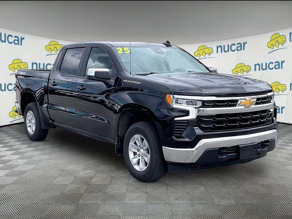 2025 Chevrolet Silverado 1500 LT