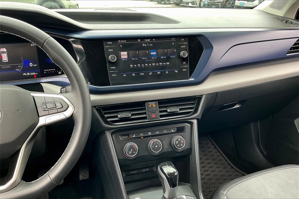 2022 Volkswagen Taos 1.5T SE - Photo 17