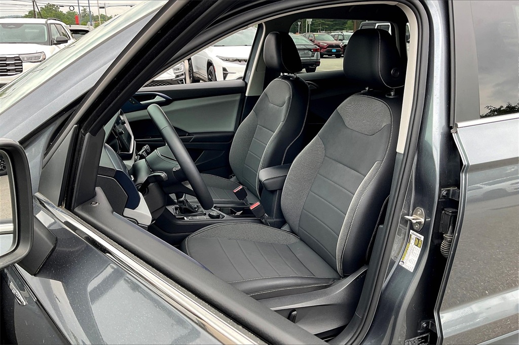 2022 Volkswagen Taos 1.5T SE - Photo 9