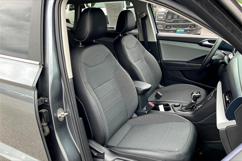 2022 Volkswagen Taos 1.5T SE - Photo 10