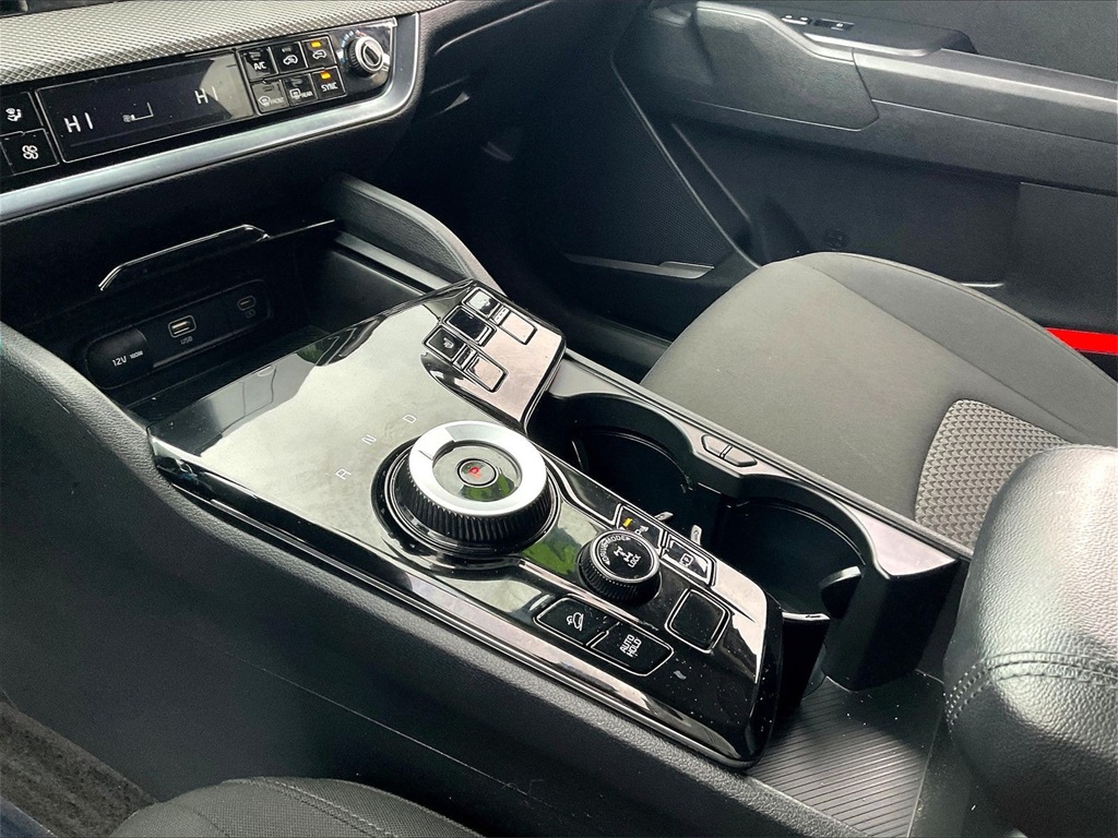 2023 Kia Sportage Hybrid LX - Photo 19