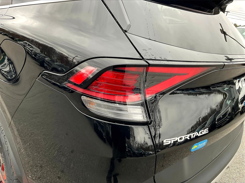 2023 Kia Sportage Hybrid LX - Photo 28