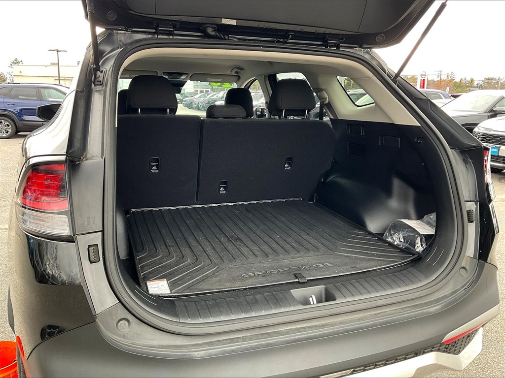 2023 Kia Sportage Hybrid LX - Photo 32